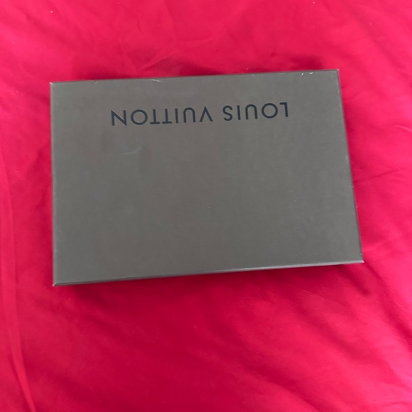 Louis Vuitton Multicolor Monogram World Map Print Silk Square Scarf new with box - Picture 9 of 10